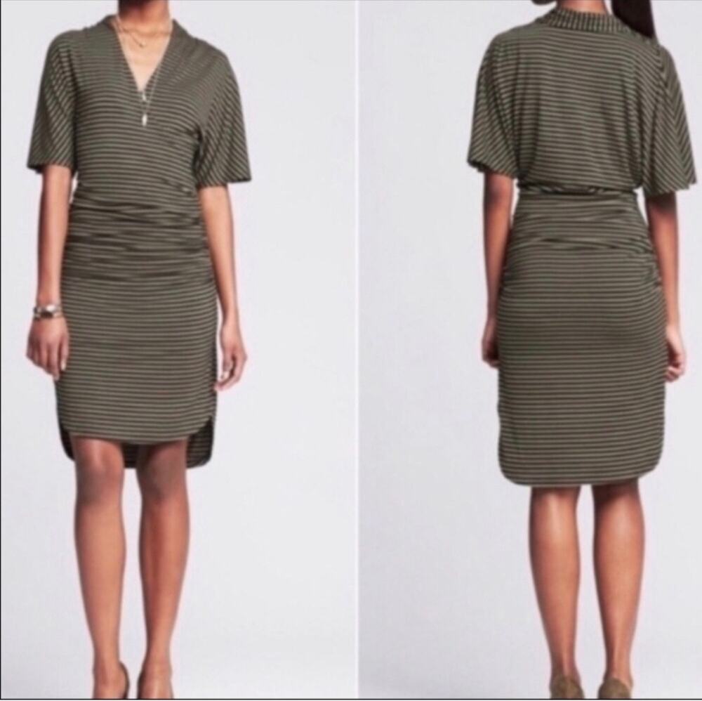 NWT Banana Republic Gray Striped Ruched V-Neck Dress Size XS